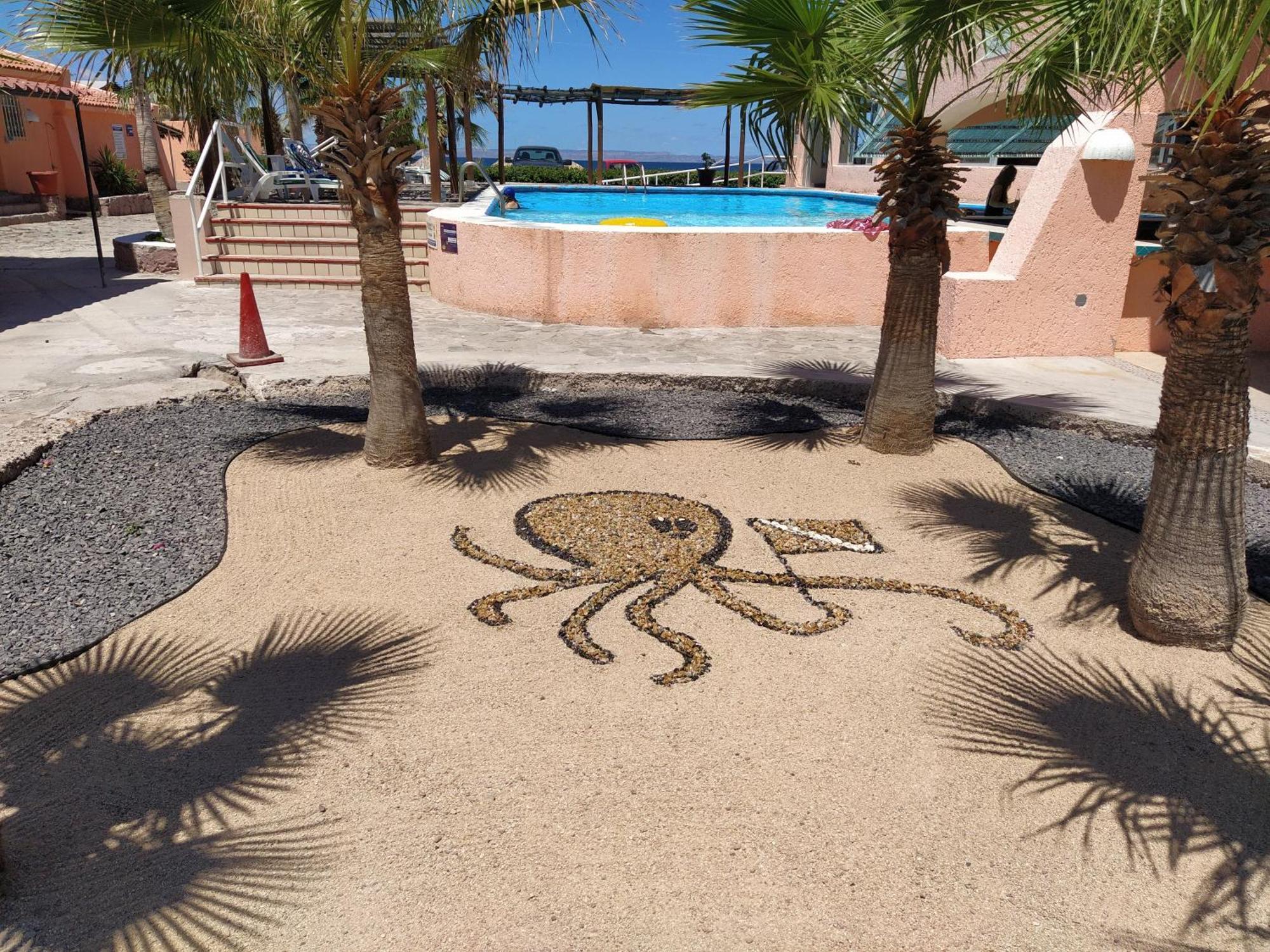 Club Cantamar Beach Hotel & Marina La Paz Ruang foto